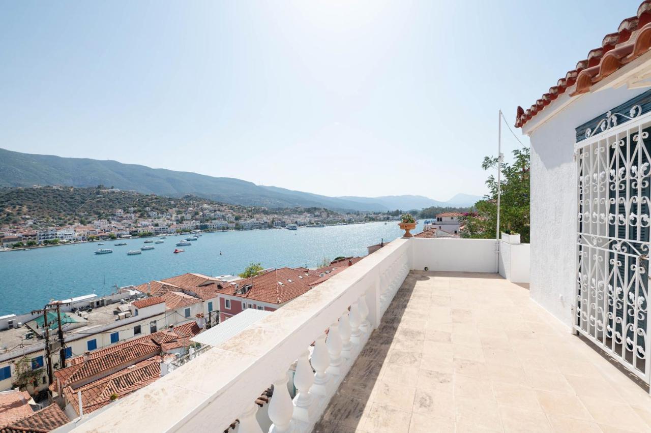 Traditional House Under The Clock Tower With Sweet View Poros Town ภายนอก รูปภาพ