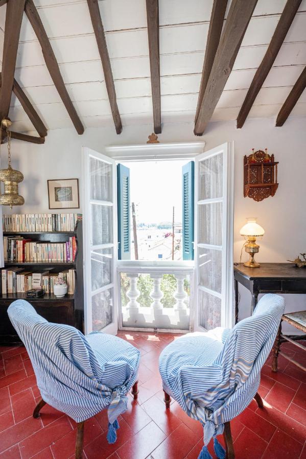 Traditional House Under The Clock Tower With Sweet View Poros Town ภายนอก รูปภาพ
