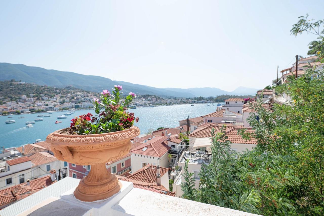 Traditional House Under The Clock Tower With Sweet View Poros Town ภายนอก รูปภาพ