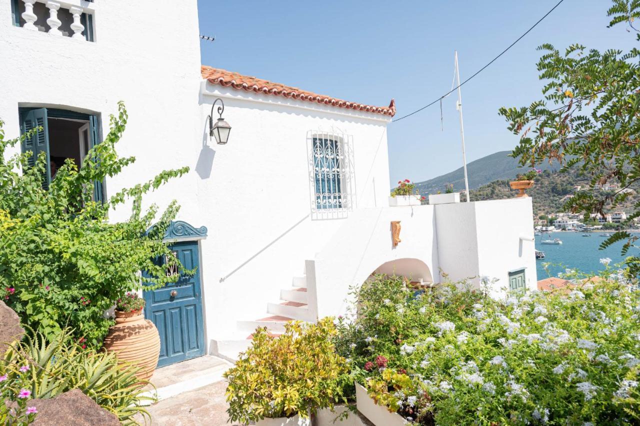 Traditional House Under The Clock Tower With Sweet View Poros Town ภายนอก รูปภาพ