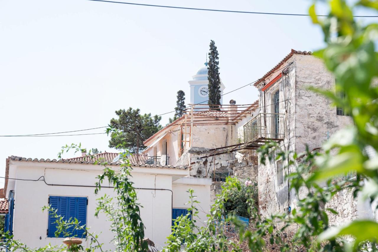 Traditional House Under The Clock Tower With Sweet View Poros Town ภายนอก รูปภาพ